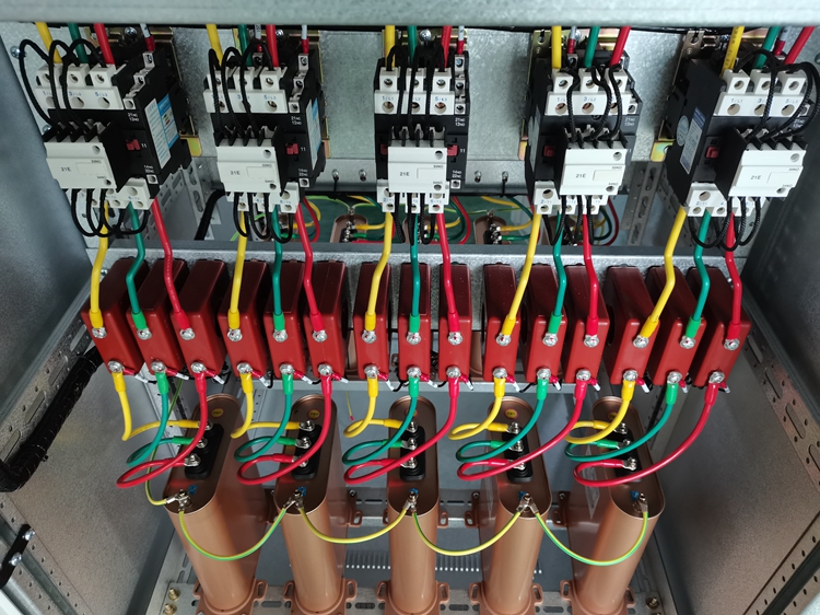 電容補(bǔ)償柜的作用是什么