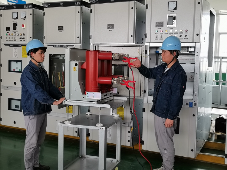 變配電系統(tǒng)一次設備的重要性