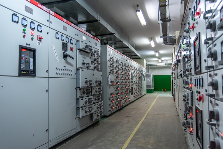 高壓設備巡視：守護電力的“紫光七步”，讓隱患無處遁形